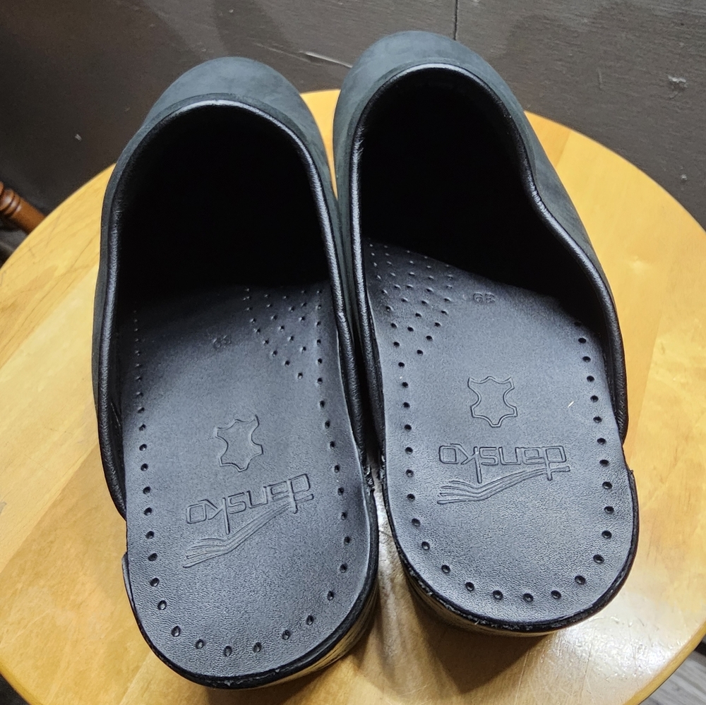 Dansko clogs - Picture 4 of 9